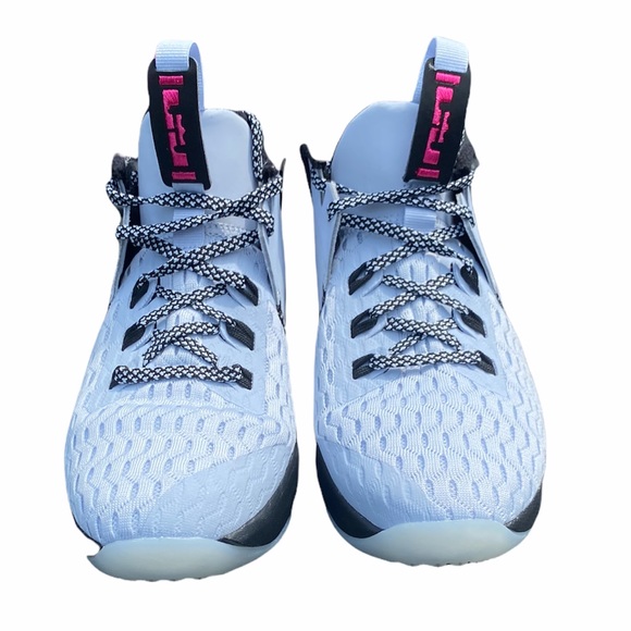 NIKE LEBRON WITNESS V Sneakers**$90 - Picture 8 of 12